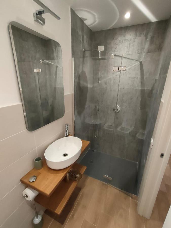 Smart Guesthouse Termini โรม ภายนอก รูปภาพ