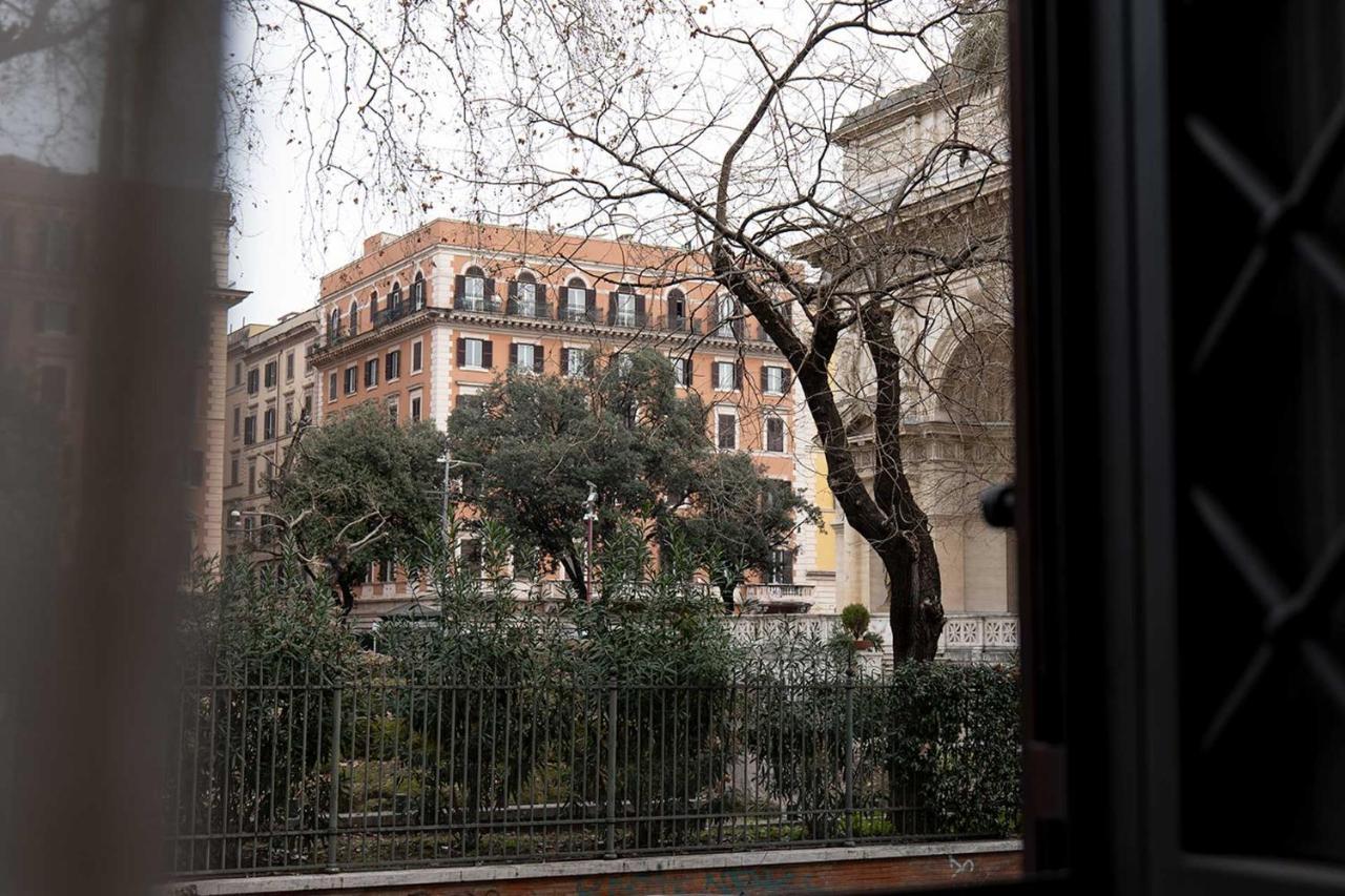 Smart Guesthouse Termini โรม ภายนอก รูปภาพ