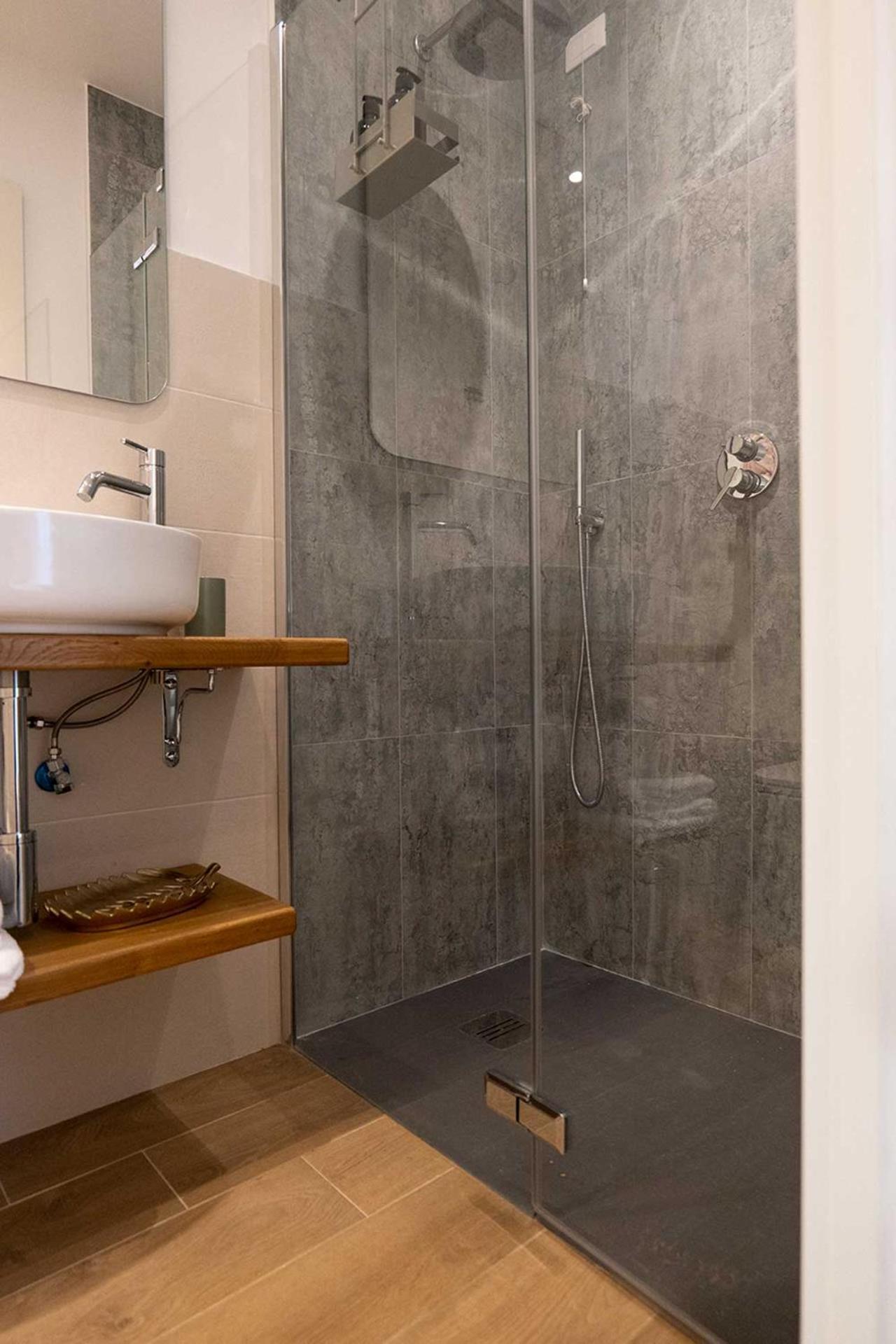 Smart Guesthouse Termini โรม ภายนอก รูปภาพ